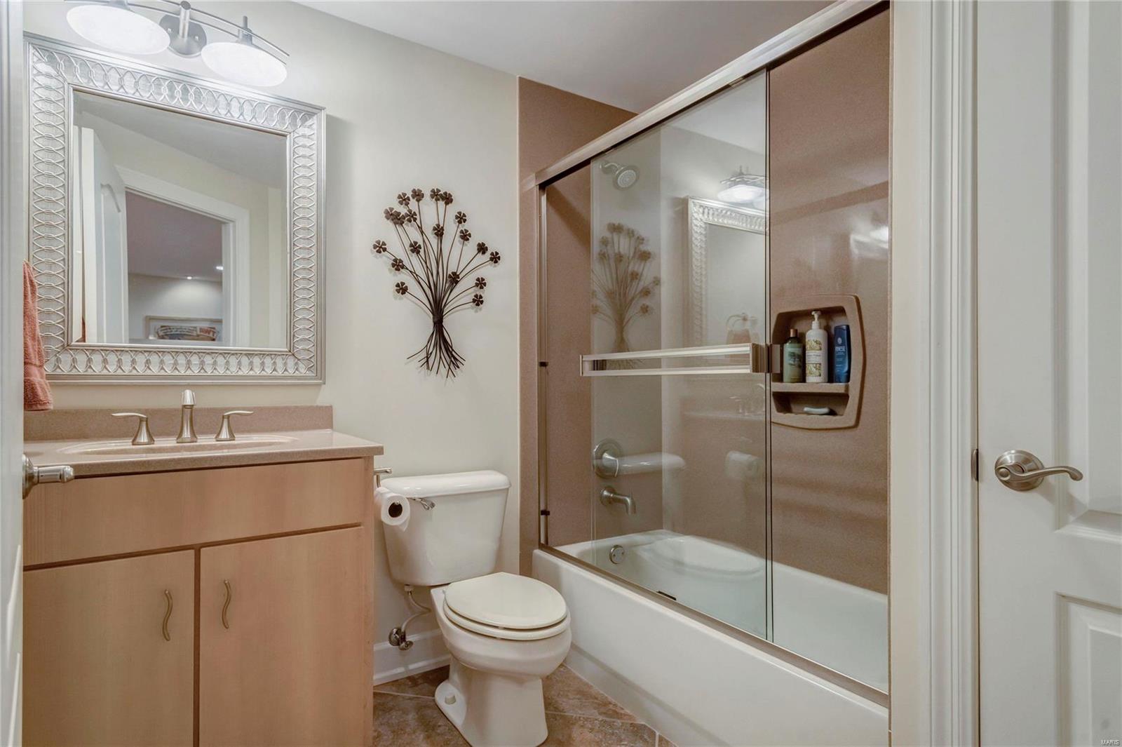 176 Woodland Place Court