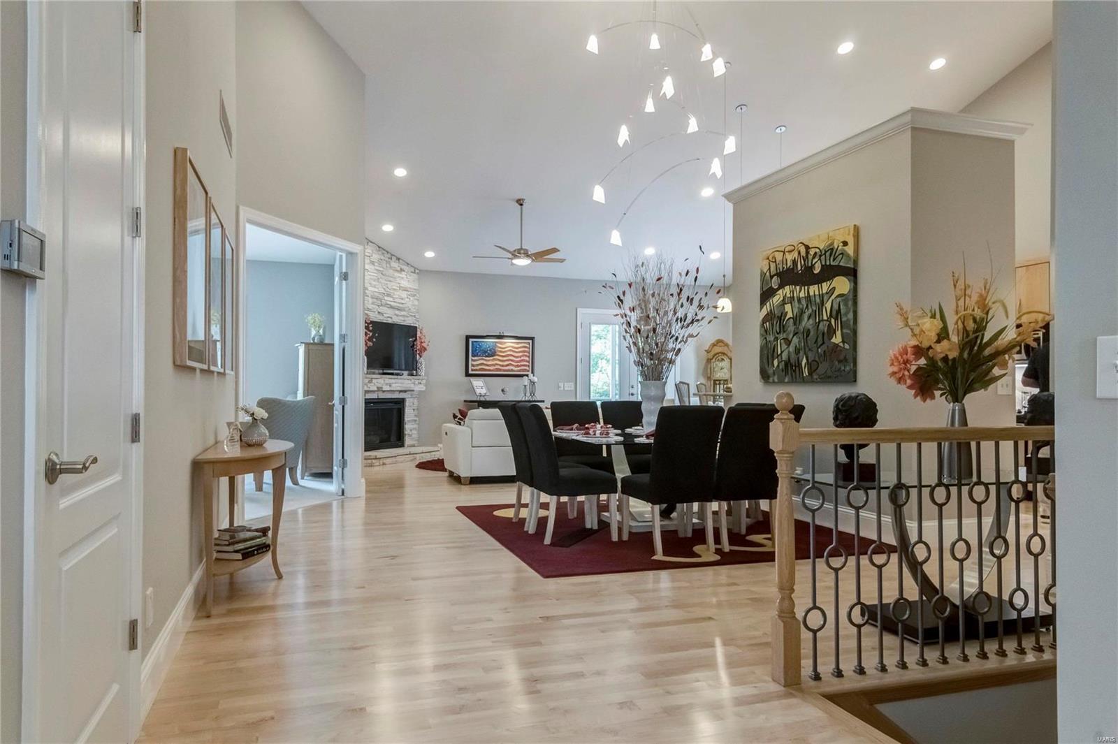 176 Woodland Place Court