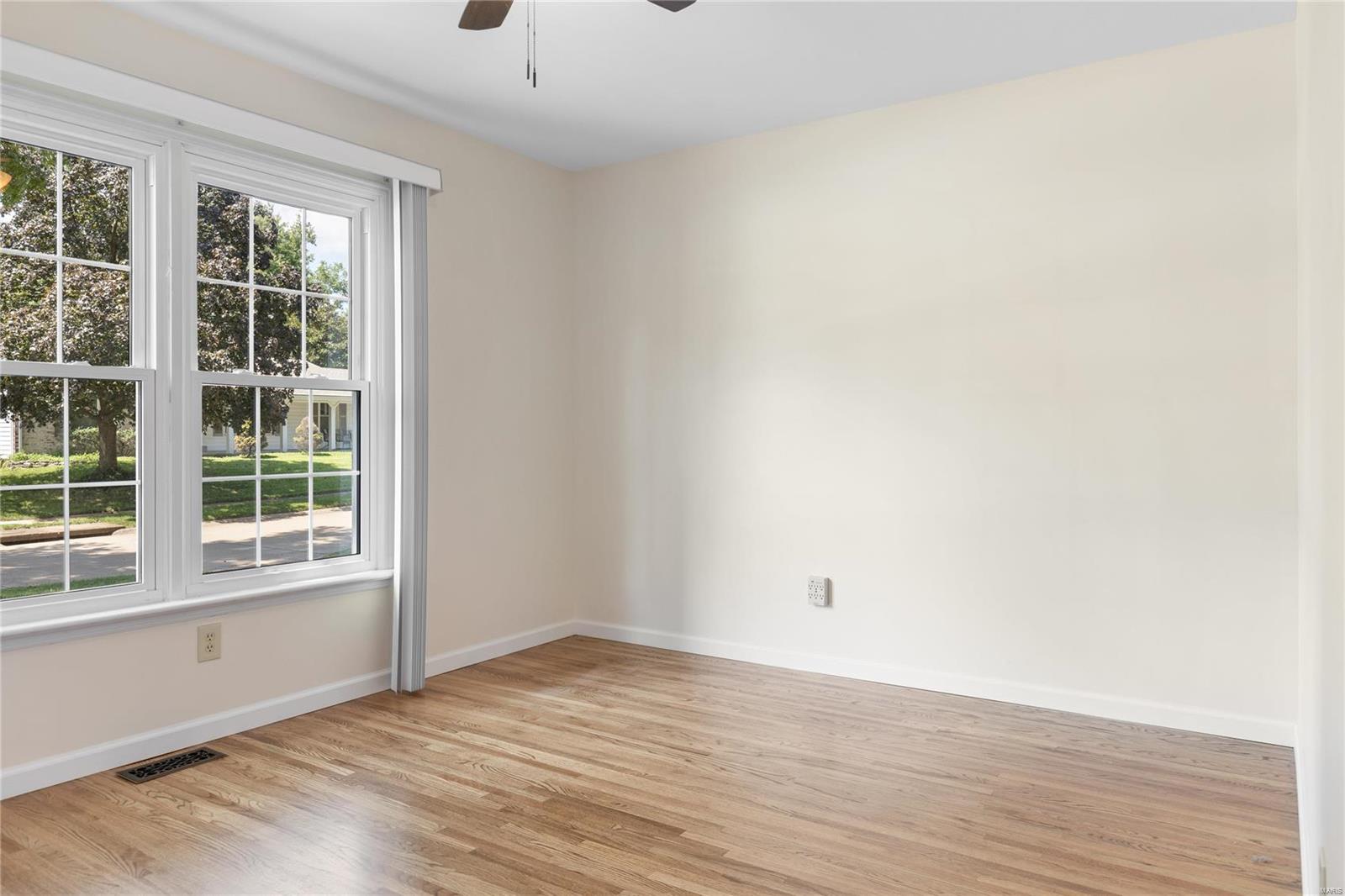 20 White Plains Drive