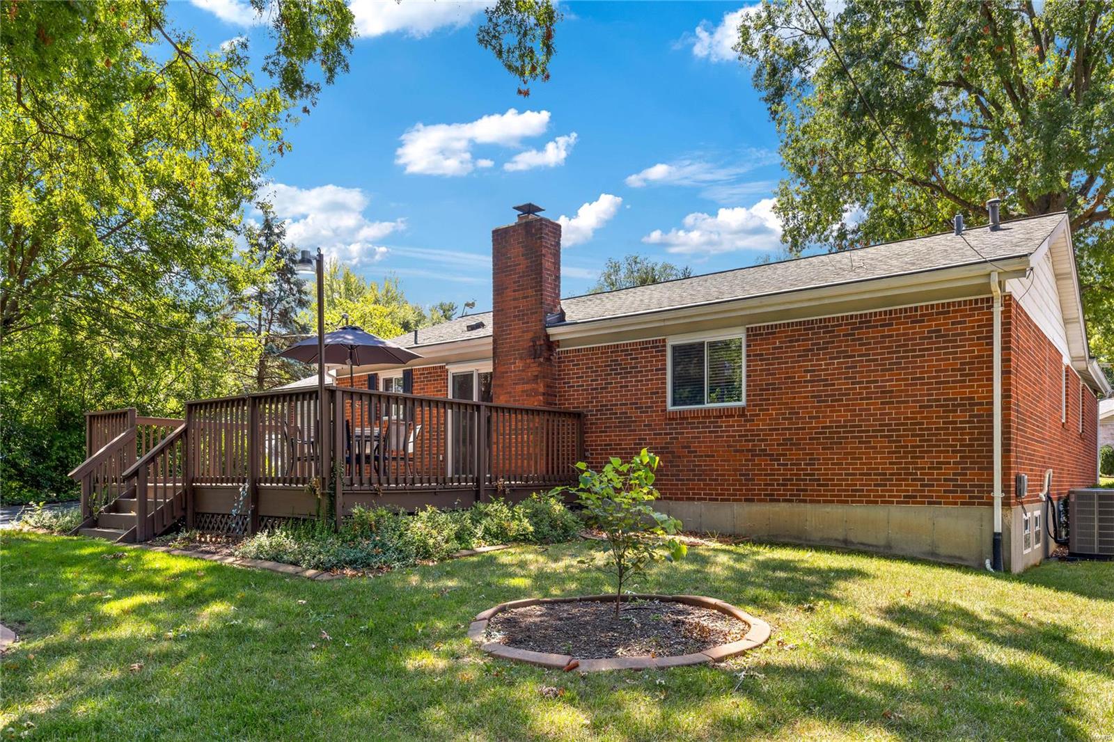 20 White Plains Drive