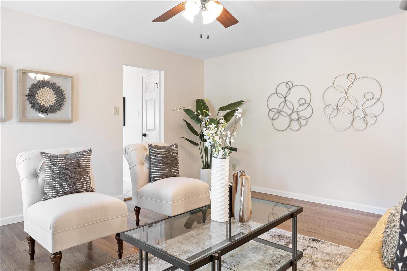 20 White Plains Drive