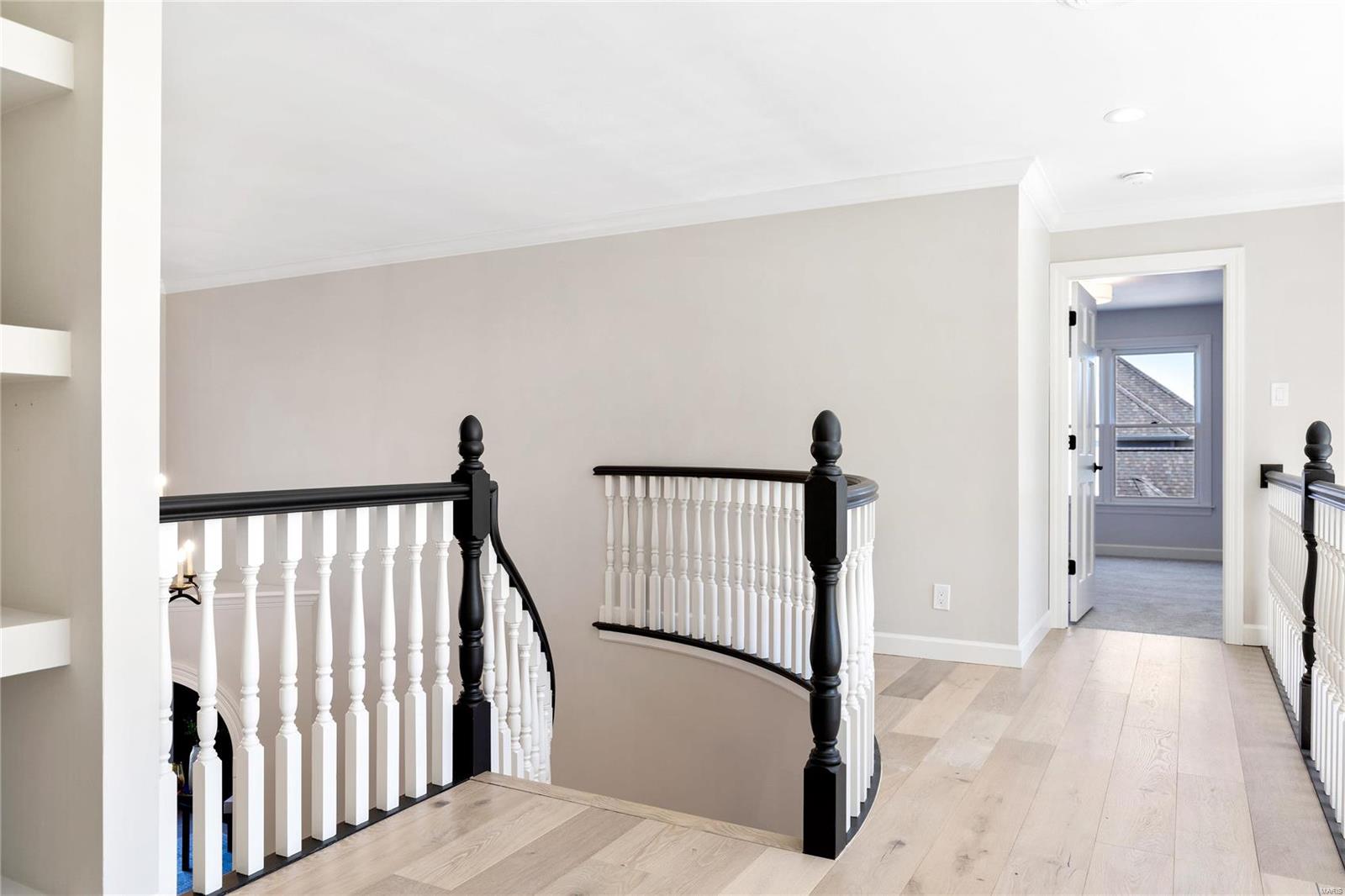 125 Roehampton Lane