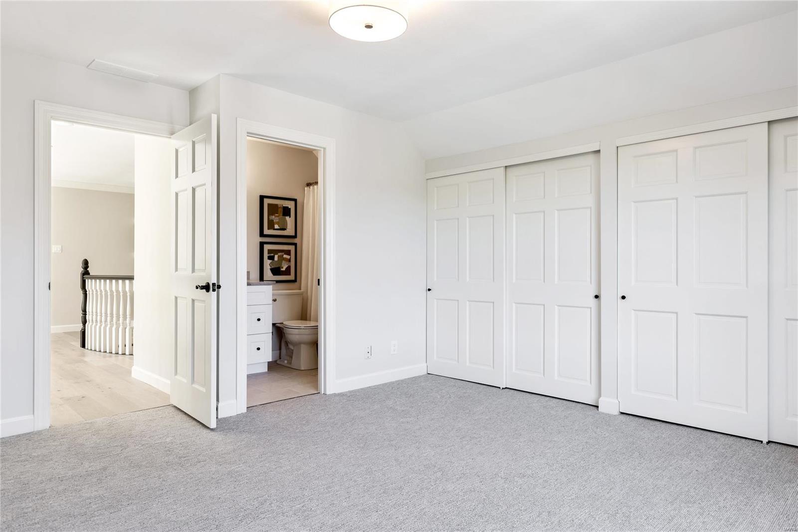 125 Roehampton Lane
