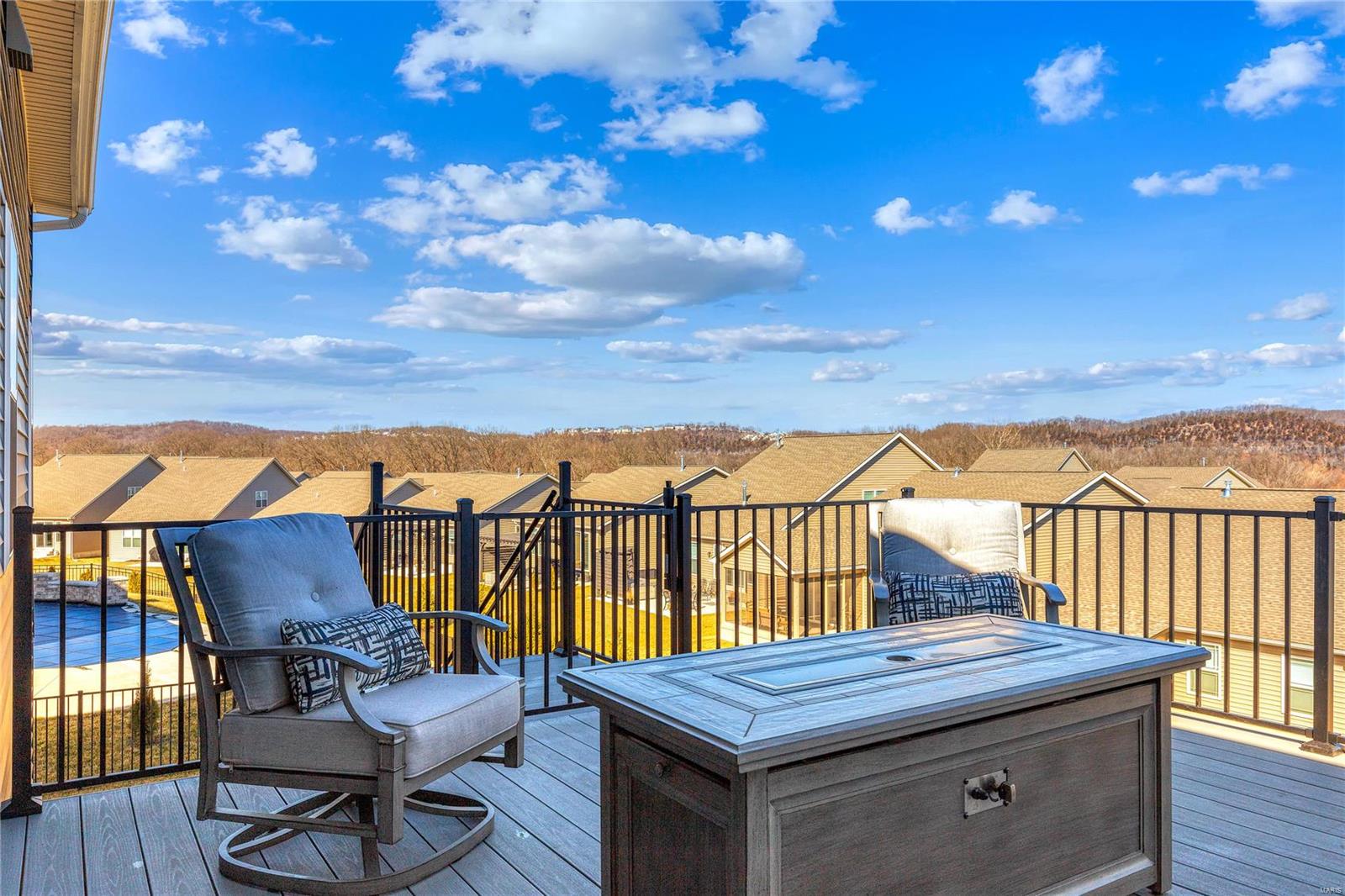 1323 Bloomfield Drive