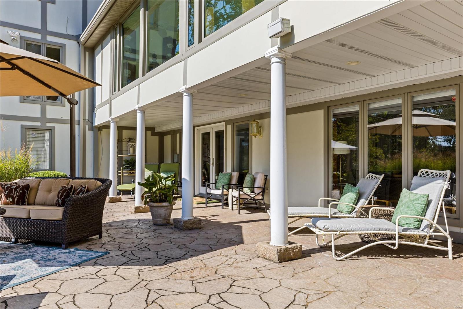 13550 Royal Glen Drive