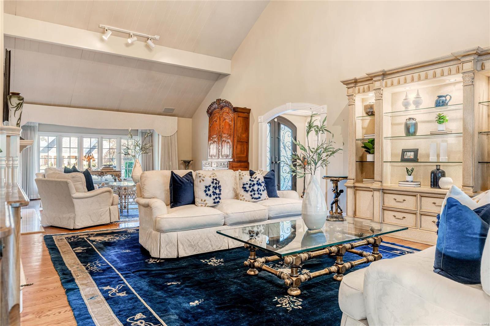 13550 Royal Glen Drive