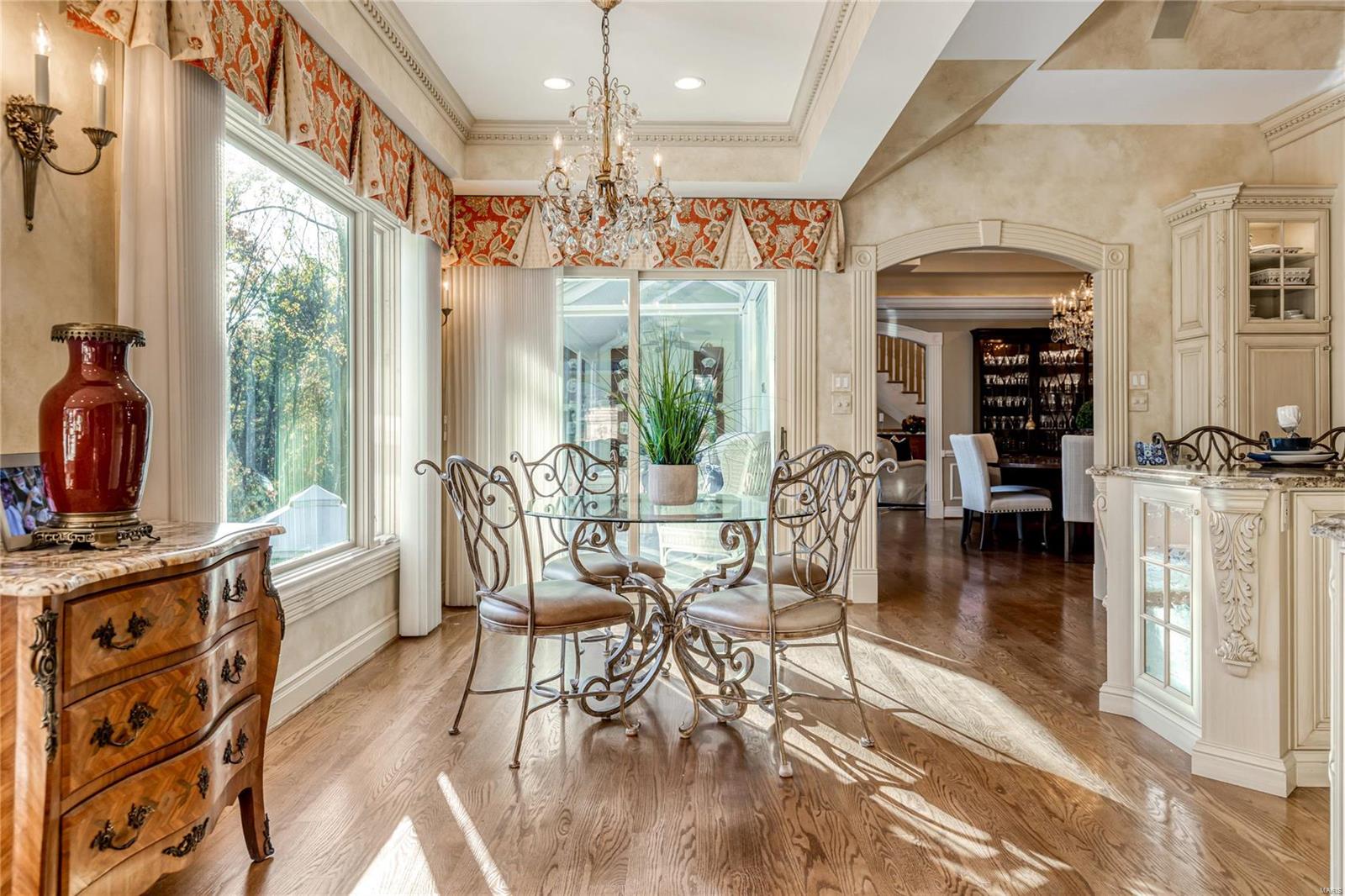 13550 Royal Glen Drive