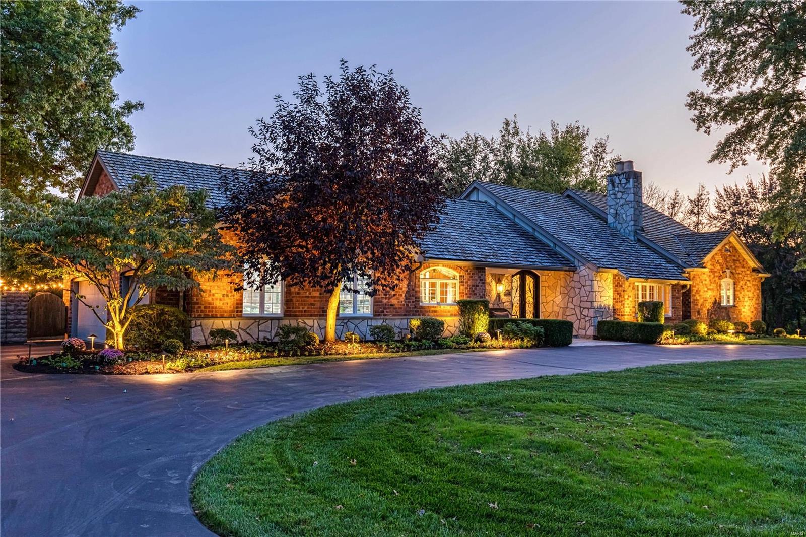 13550 Royal Glen Drive