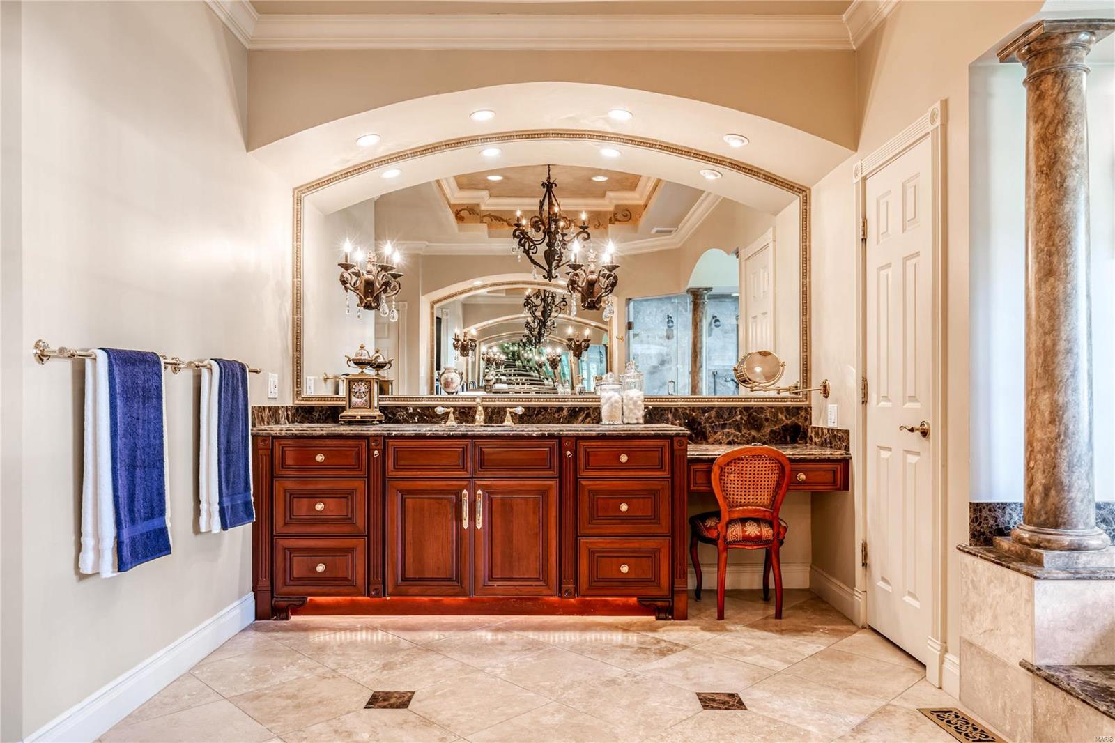 13550 Royal Glen Drive