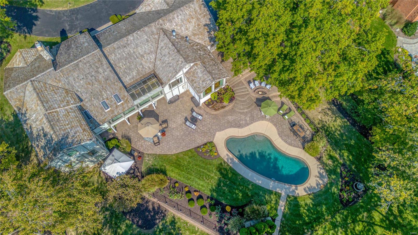 13550 Royal Glen Drive