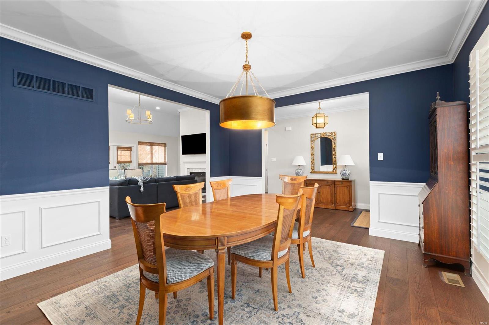 10444 Anzeiger Avenue