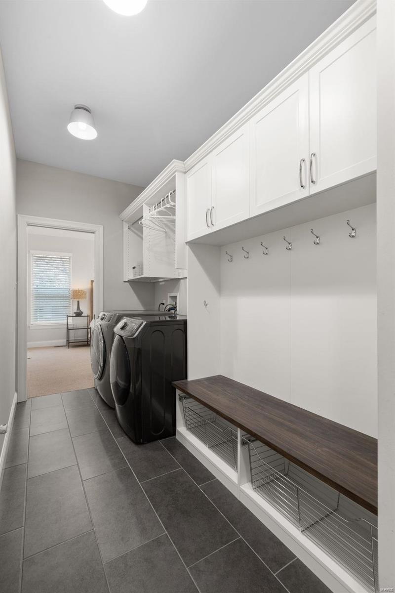 10444 Anzeiger Avenue