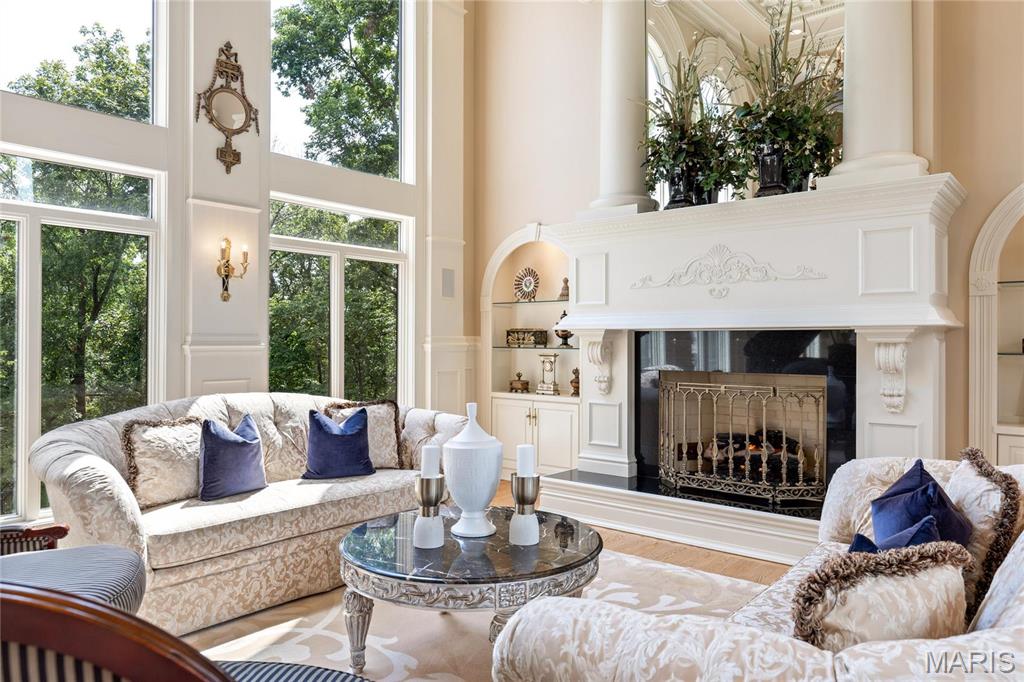 4 Upper Whitmoor Drive