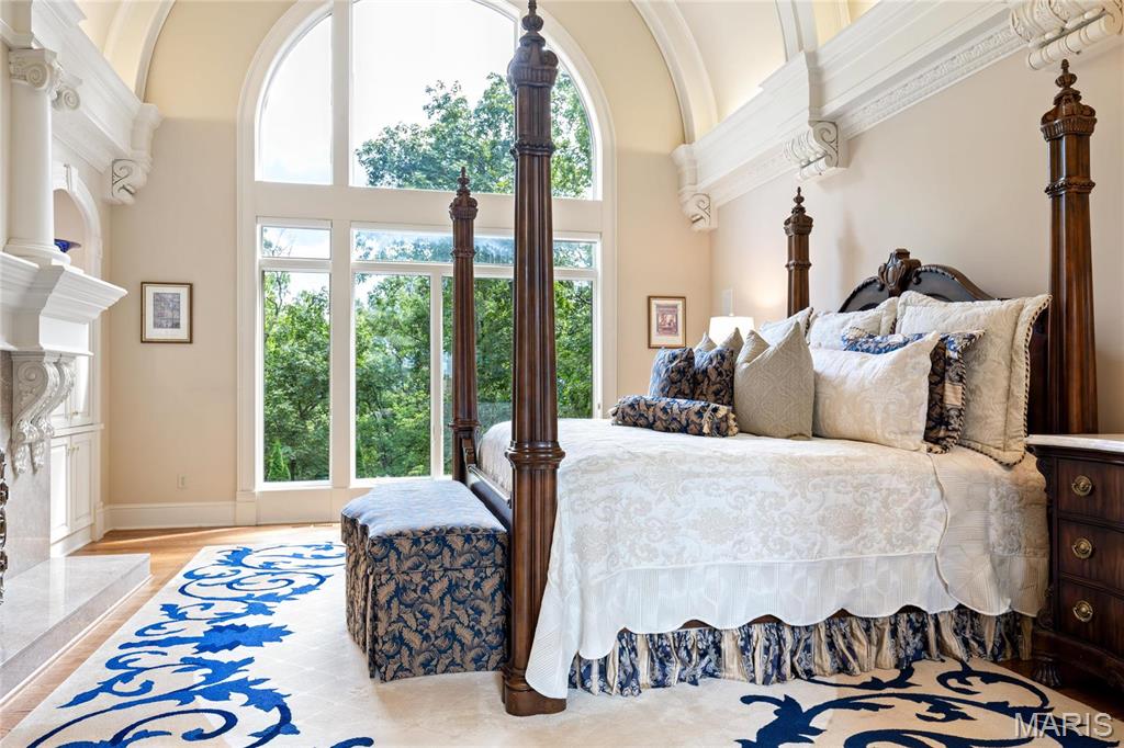 4 Upper Whitmoor Drive