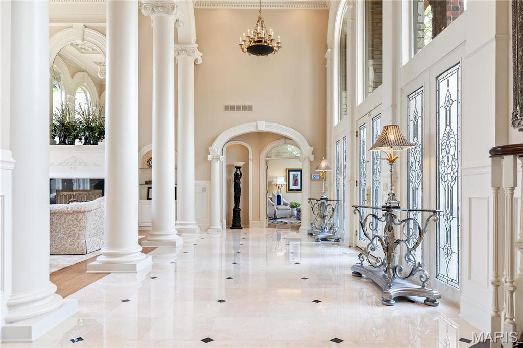 4 Upper Whitmoor Drive