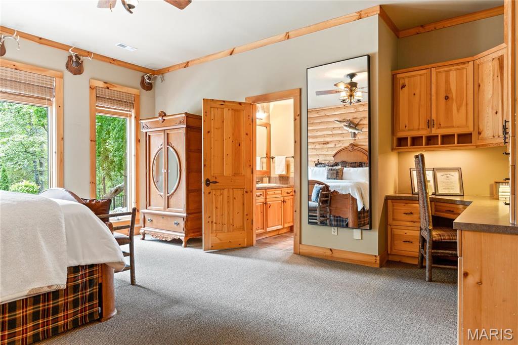 4 Upper Whitmoor Drive