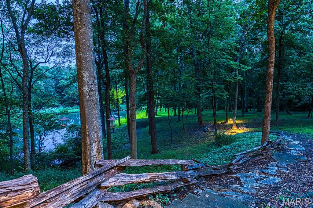 4 Upper Whitmoor Drive