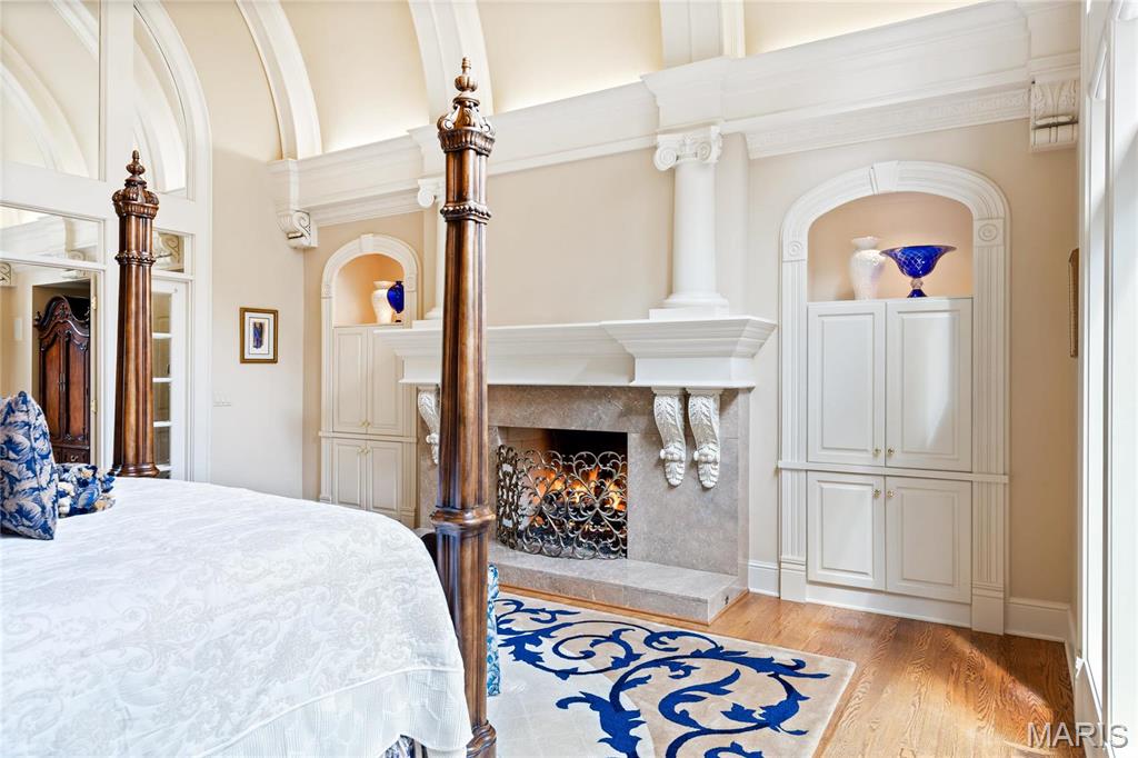 4 Upper Whitmoor Drive