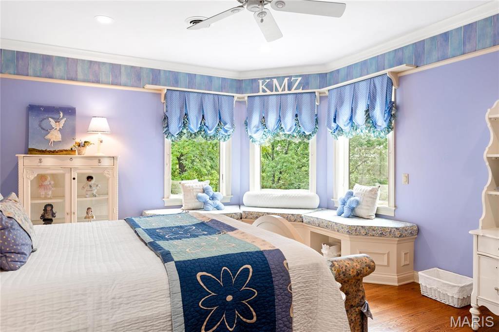 4 Upper Whitmoor Drive