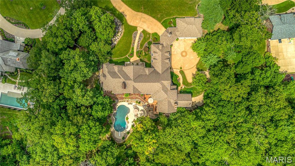 4 Upper Whitmoor Drive