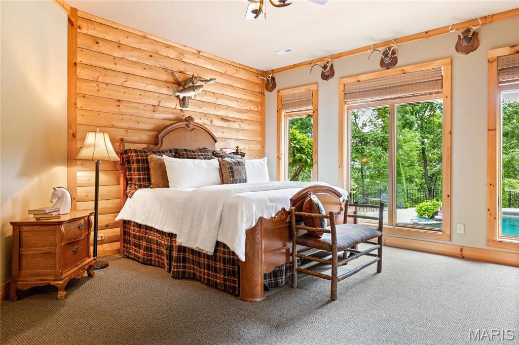 4 Upper Whitmoor Drive