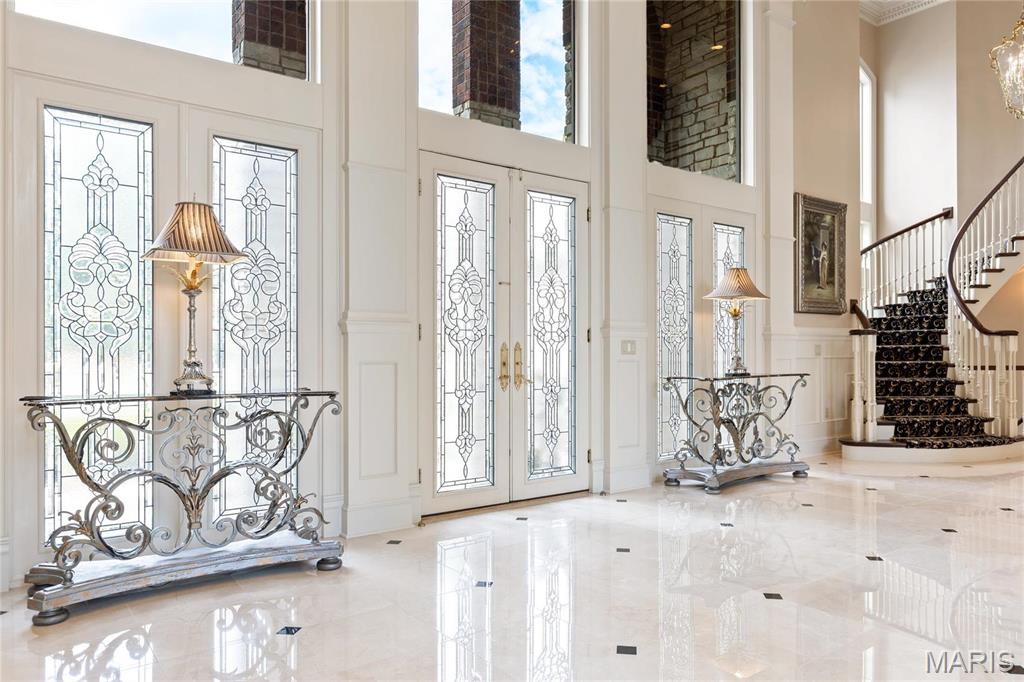 4 Upper Whitmoor Drive