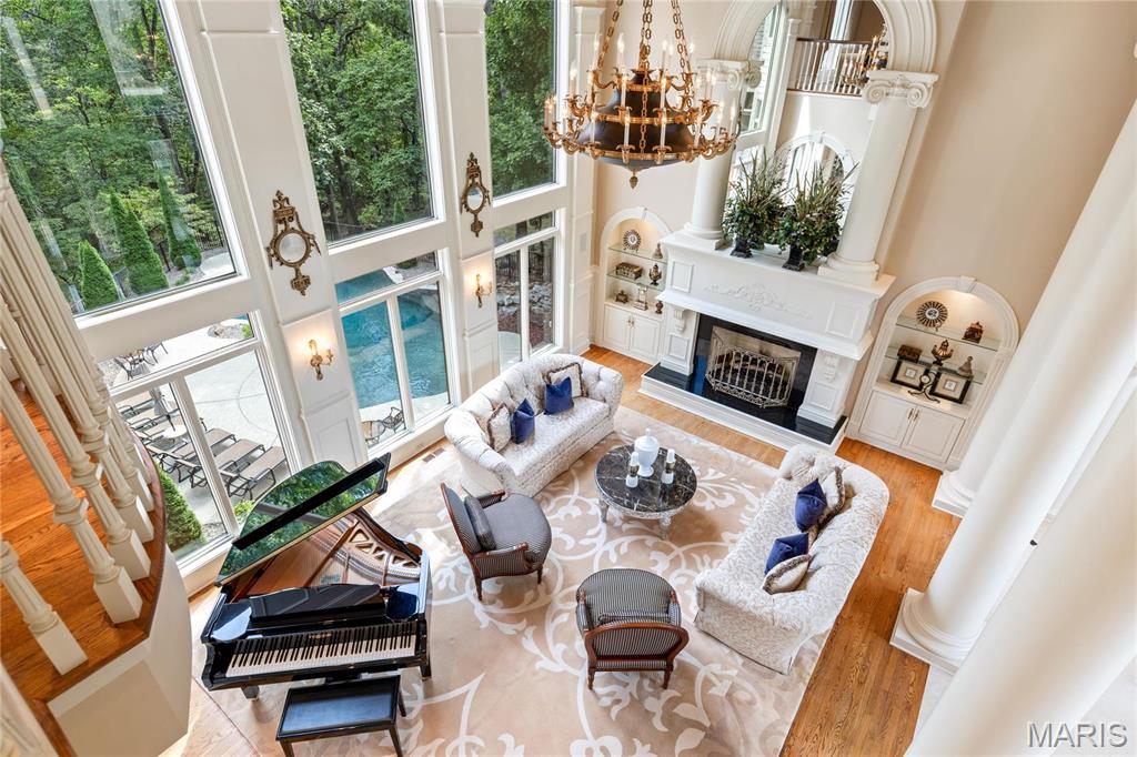 4 Upper Whitmoor Drive