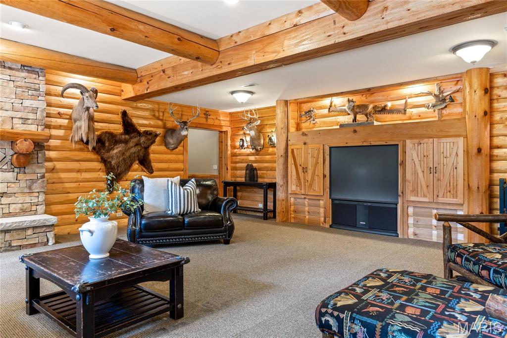 4 Upper Whitmoor Drive