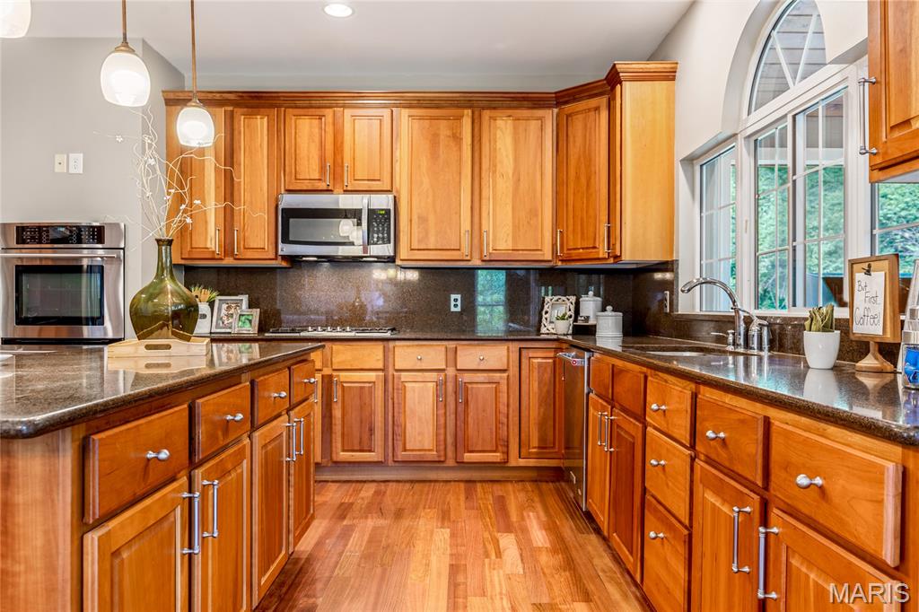 4228 Georgian Oaks Drive