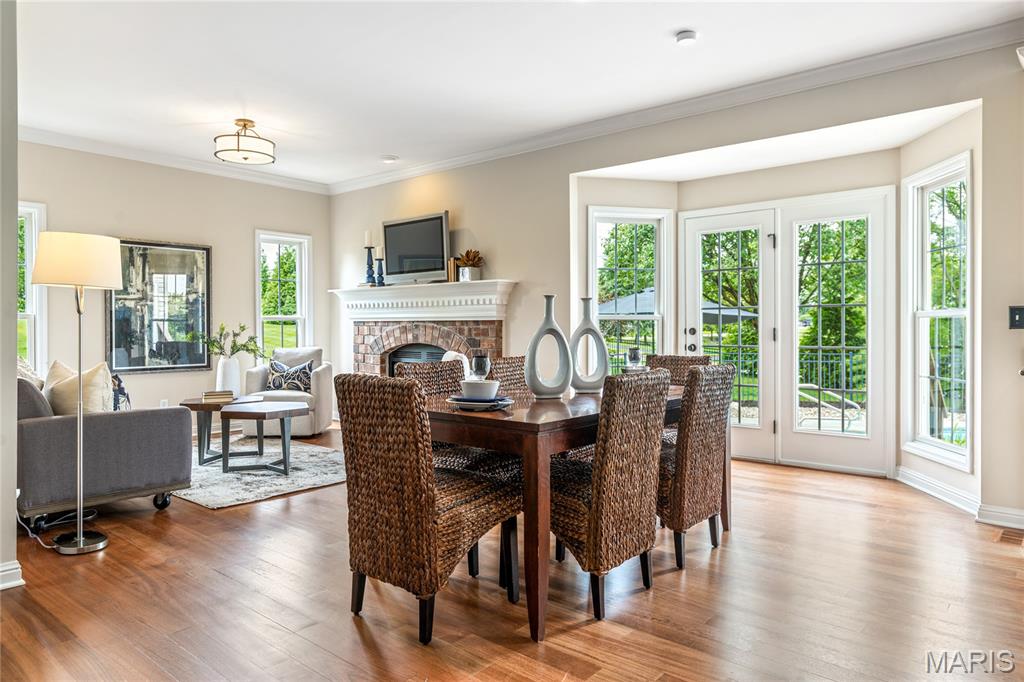 5316 Enchanted Court