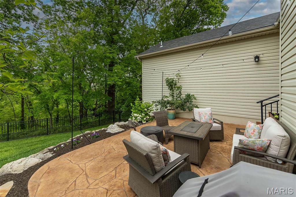 1804 Sterling Oaks Drive