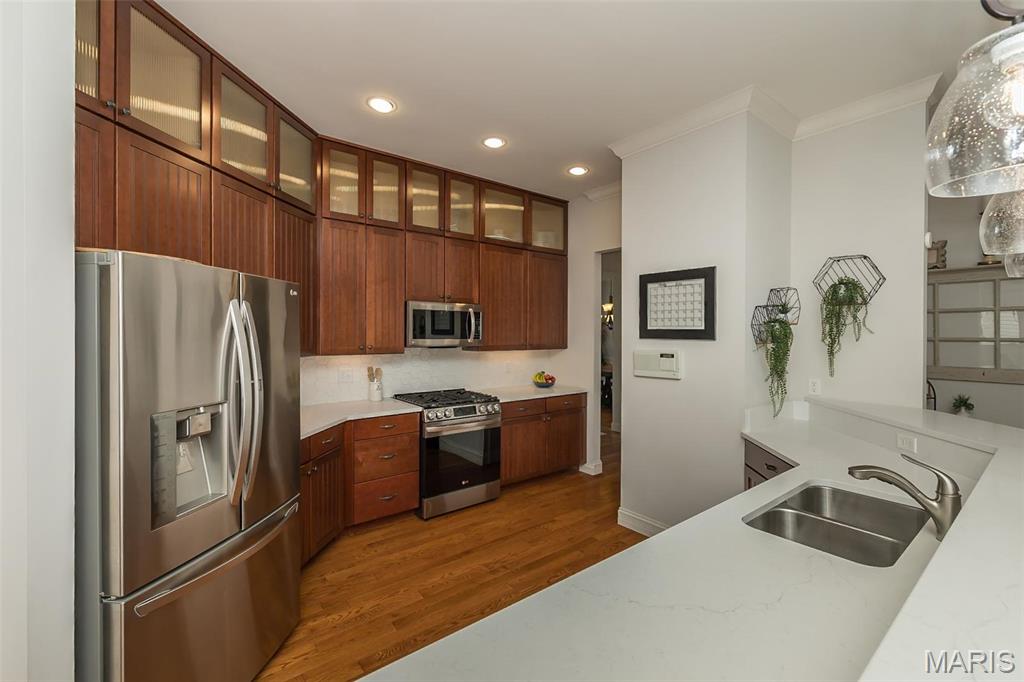 1804 Sterling Oaks Drive
