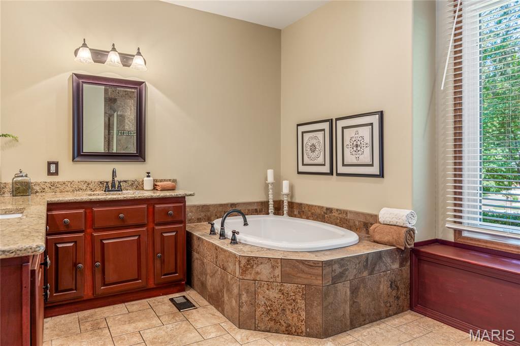 2969 Greenleaf Drive