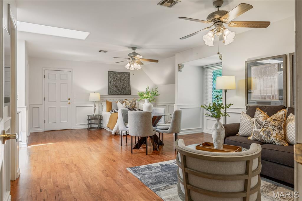 2969 Greenleaf Drive
