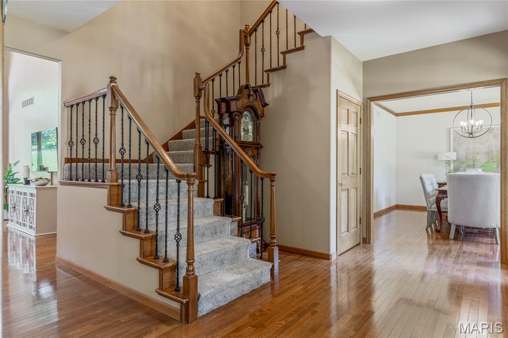 2969 Greenleaf Drive