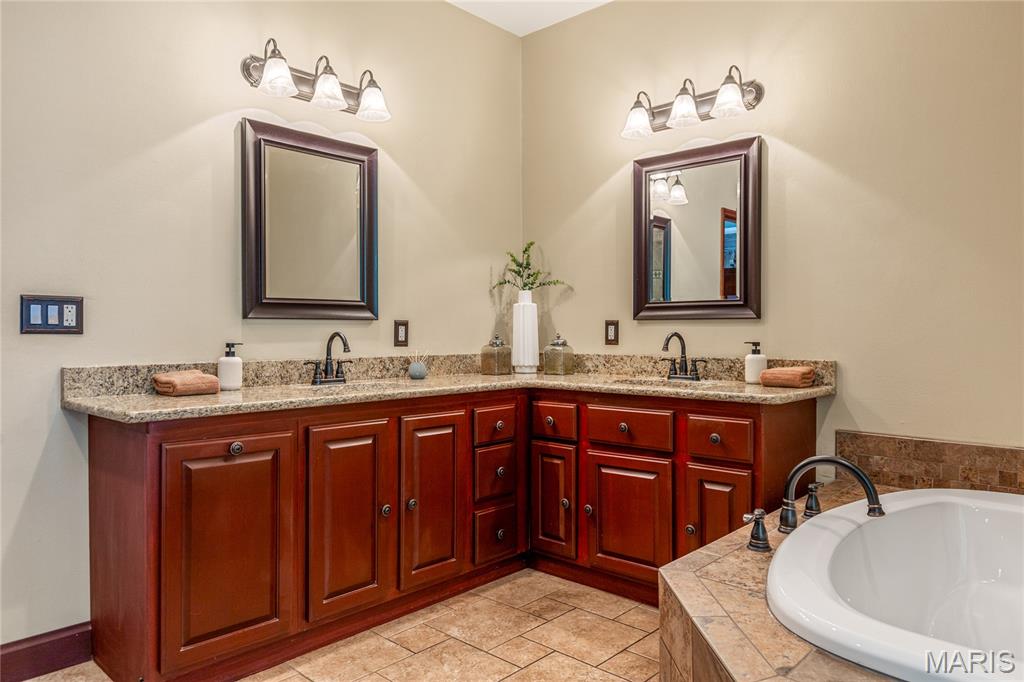 2969 Greenleaf Drive