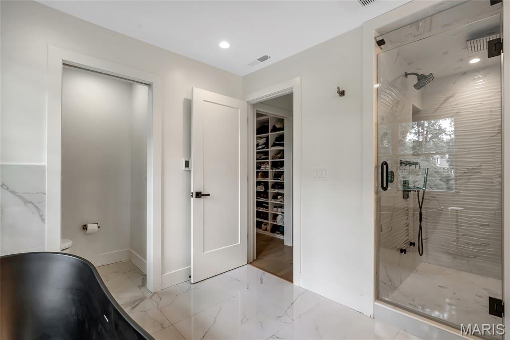 1607 Wyncliff Lane
