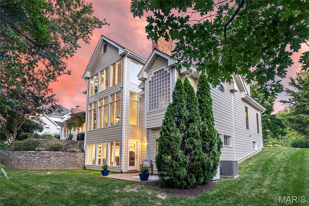 743 Kraffel Lane