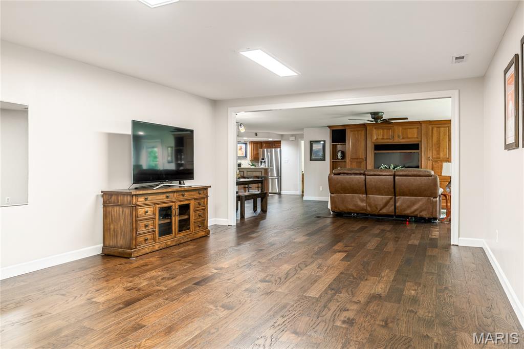 743 Kraffel Lane