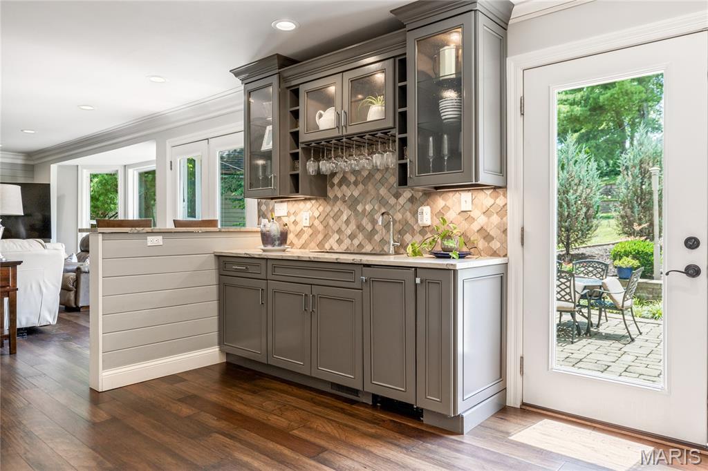 624 Aspen Ridge Court