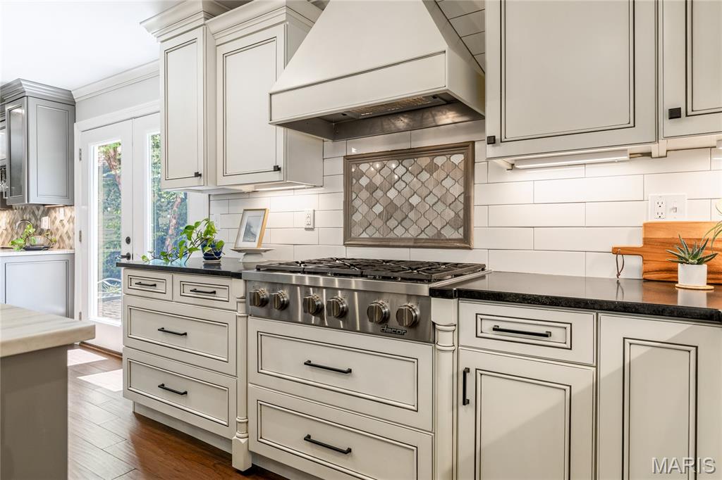 624 Aspen Ridge Court