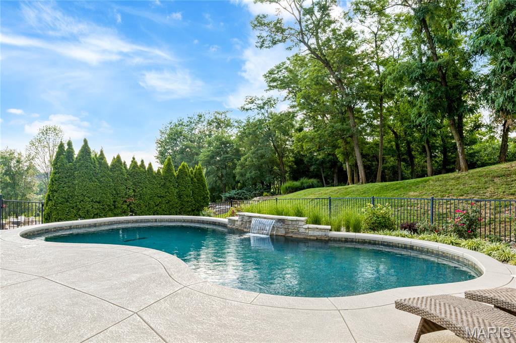 5319 Lancelot Drive