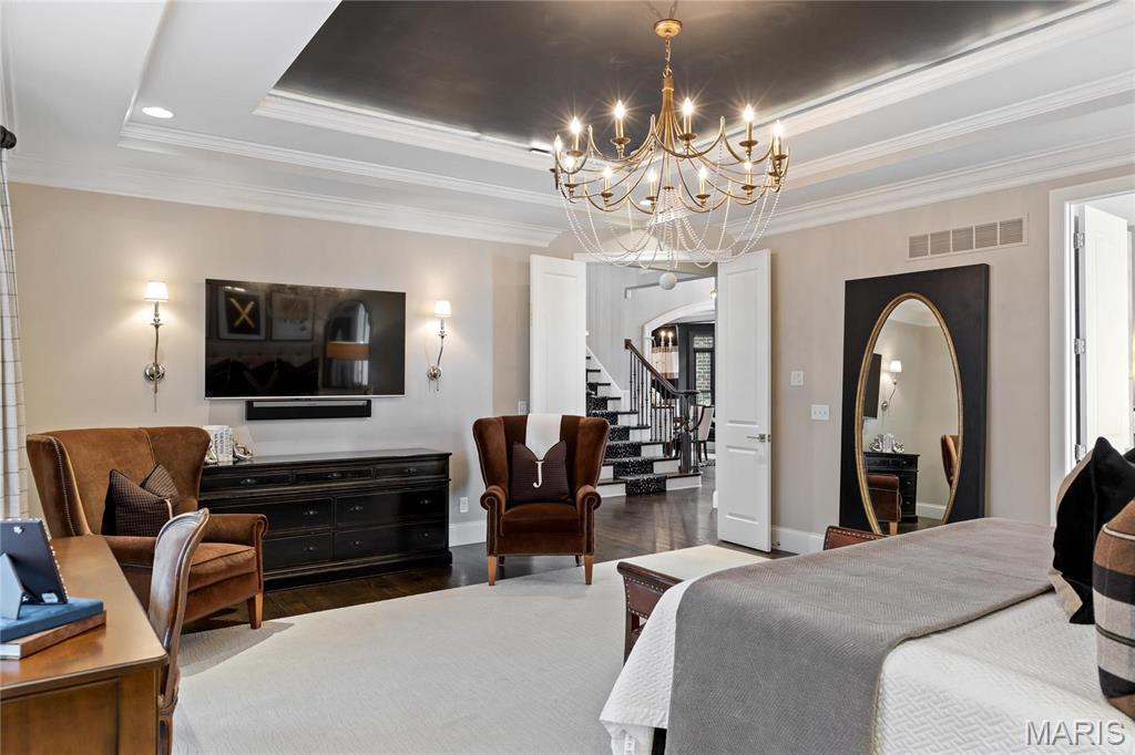 5319 Lancelot Drive