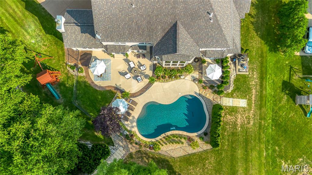 5319 Lancelot Drive