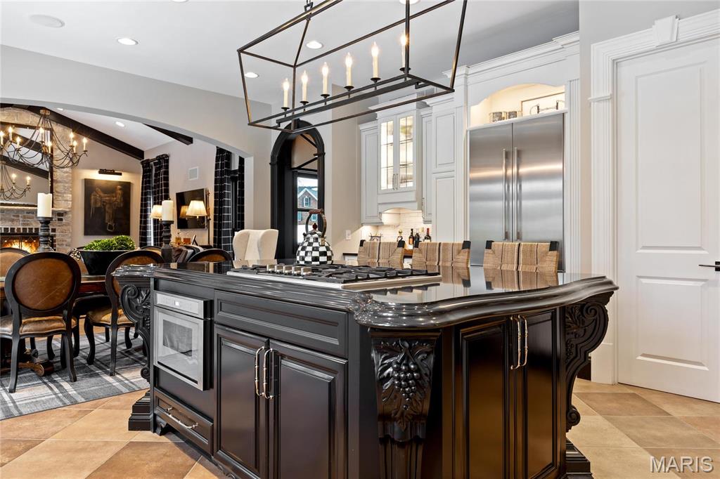 5319 Lancelot Drive