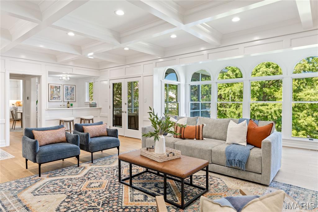 945 Delvin Drive
