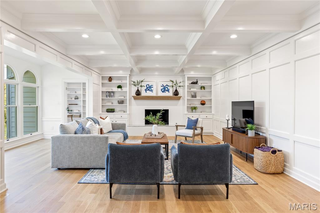 945 Delvin Drive