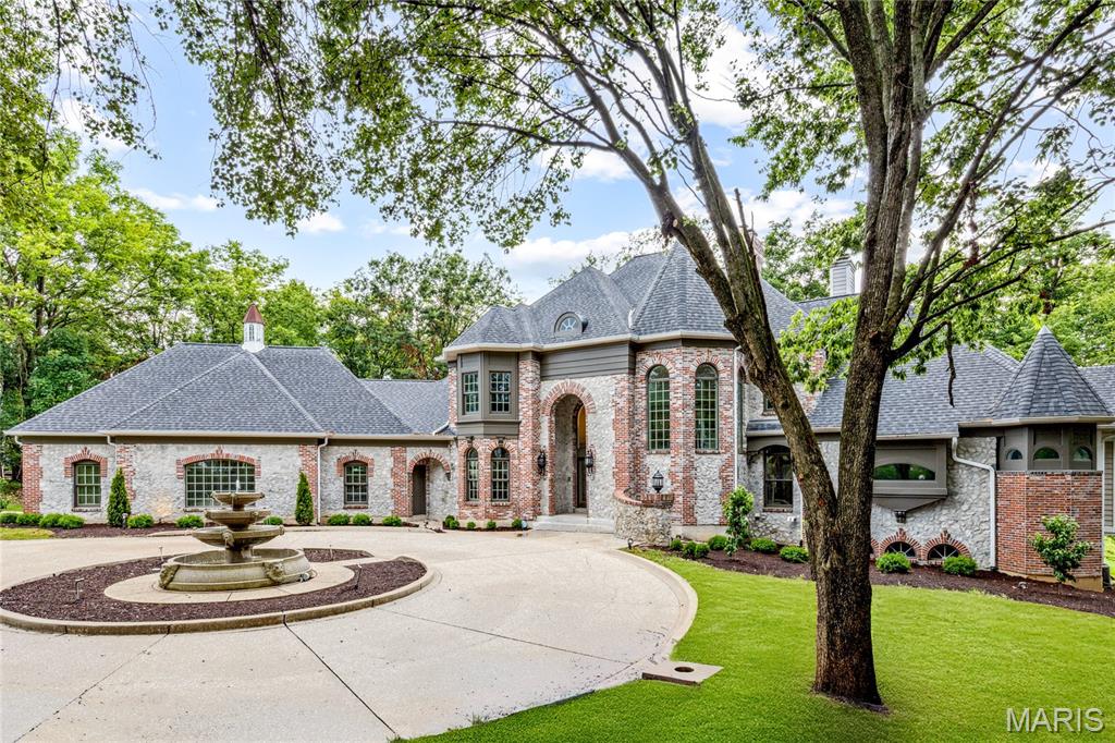 497 Rosslare Drive