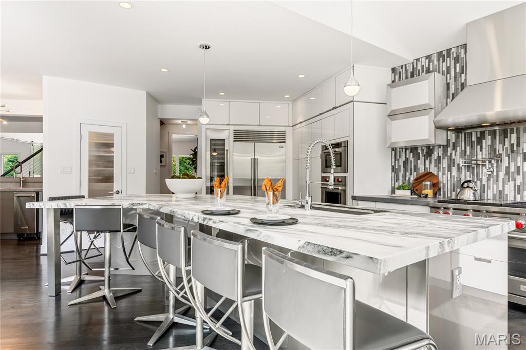 12826 Topping Manor Drive
