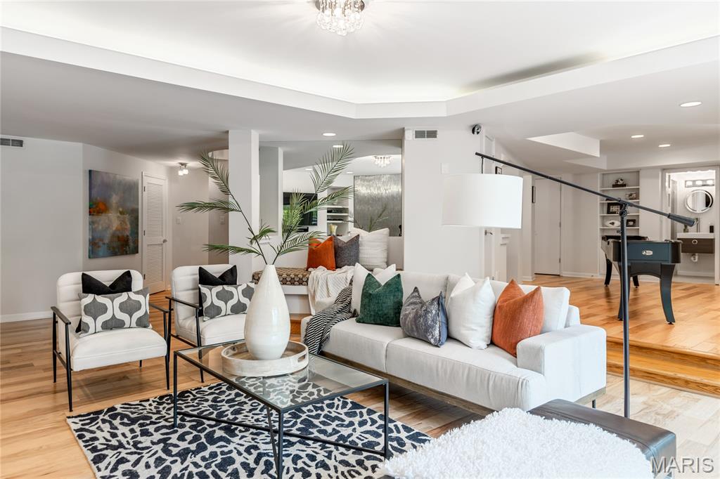 12826 Topping Manor Drive